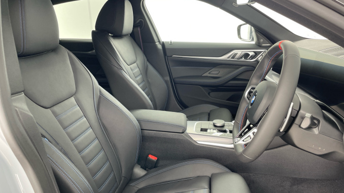 BMW 4 Series M440i xDrive MHT 5dr Step Auto [M Sport Pro Pack] Petrol Hatchback - Image 11